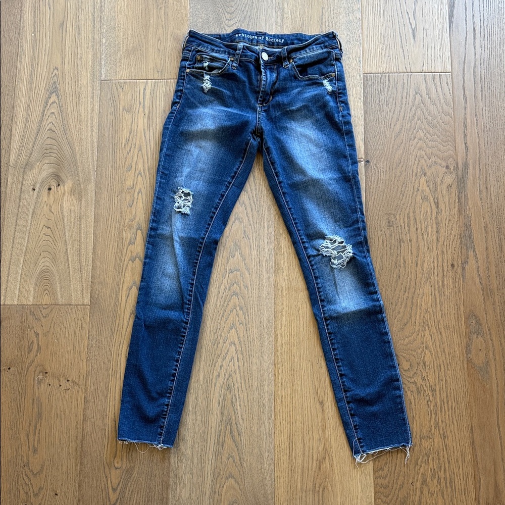 Articles Of Society Women's Blue Skinny Distressed Jeans